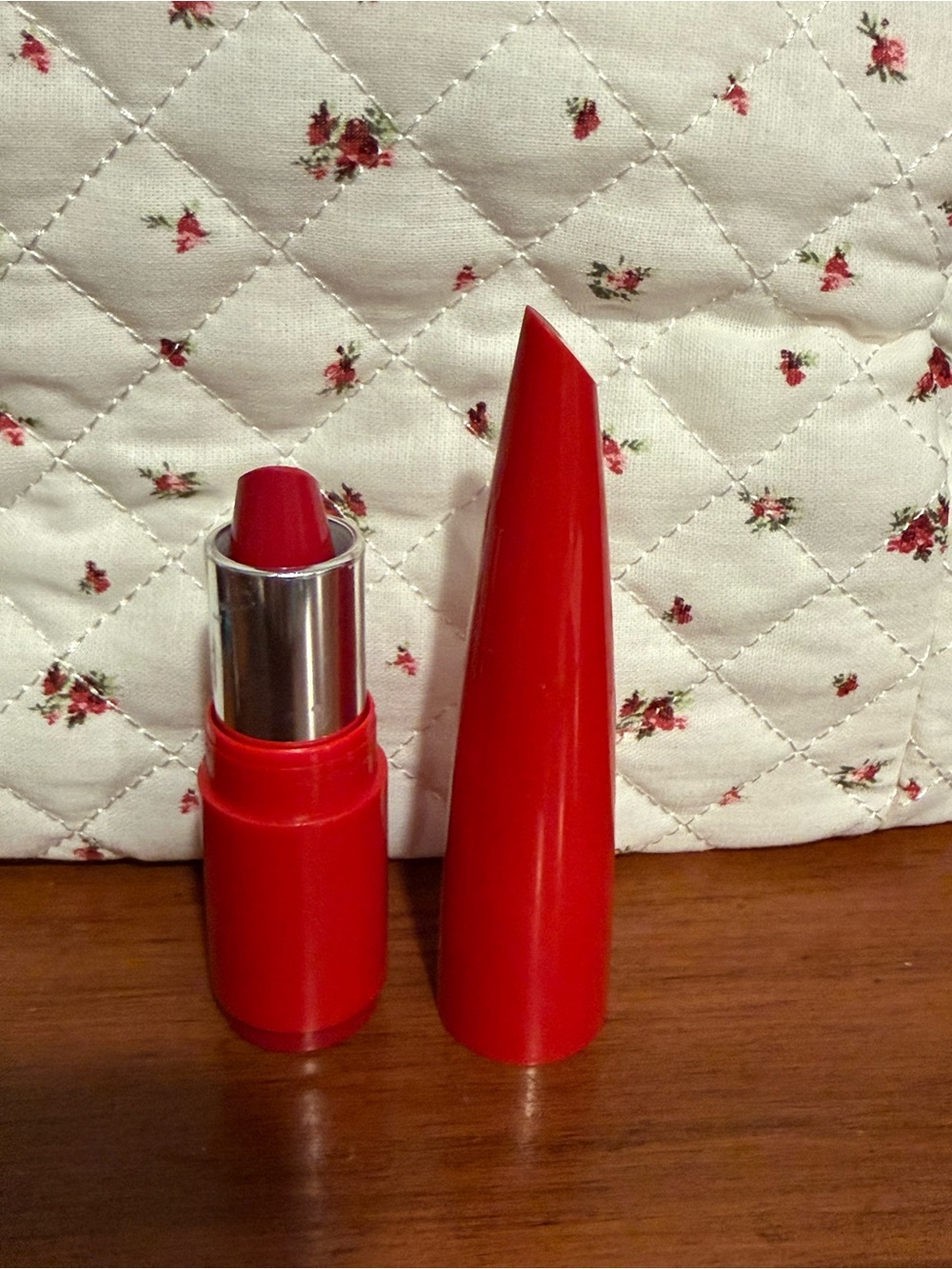 Make Up For Ever Rogue Artist Shine On Lipstick